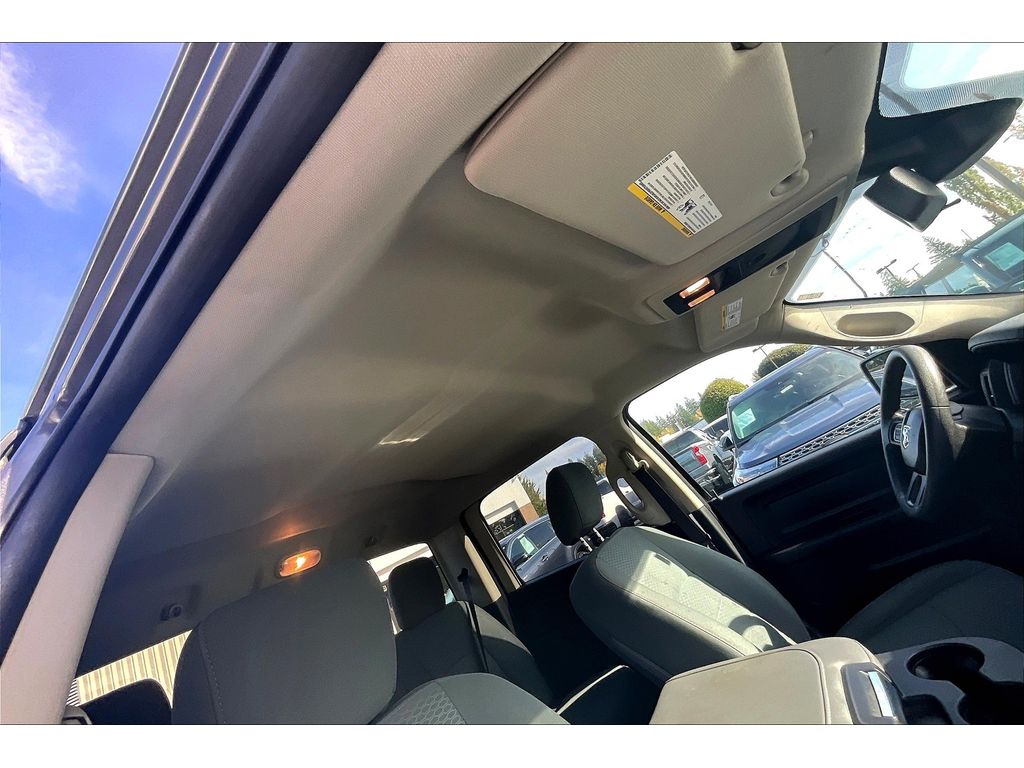 2016 Ram 1500 Tradesman photo 21