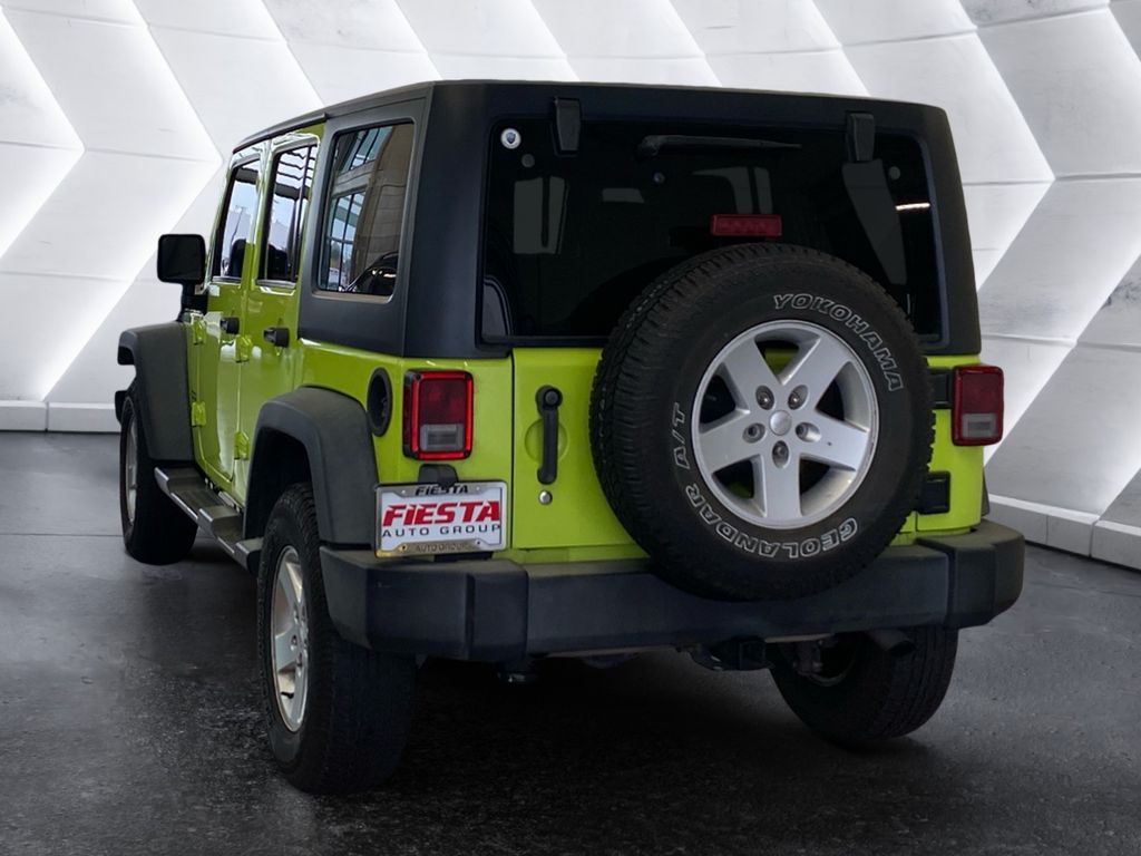2016 Jeep Wrangler Unlimited Sport photo 4