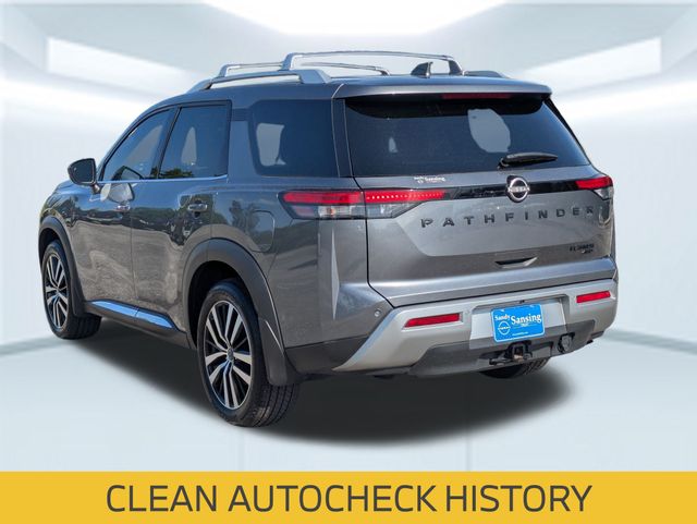 2024 Nissan Pathfinder Platinum photo 2