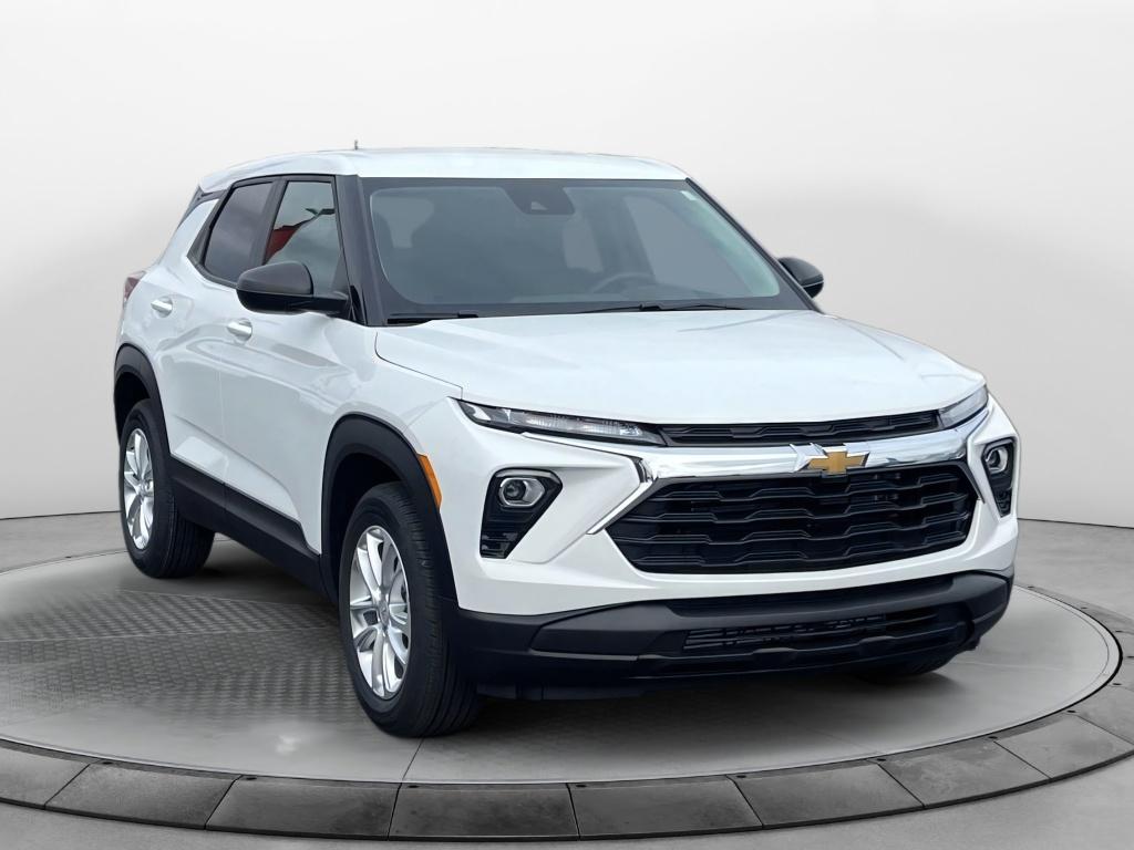 2026 Chevrolet Trailblazer LS's photo