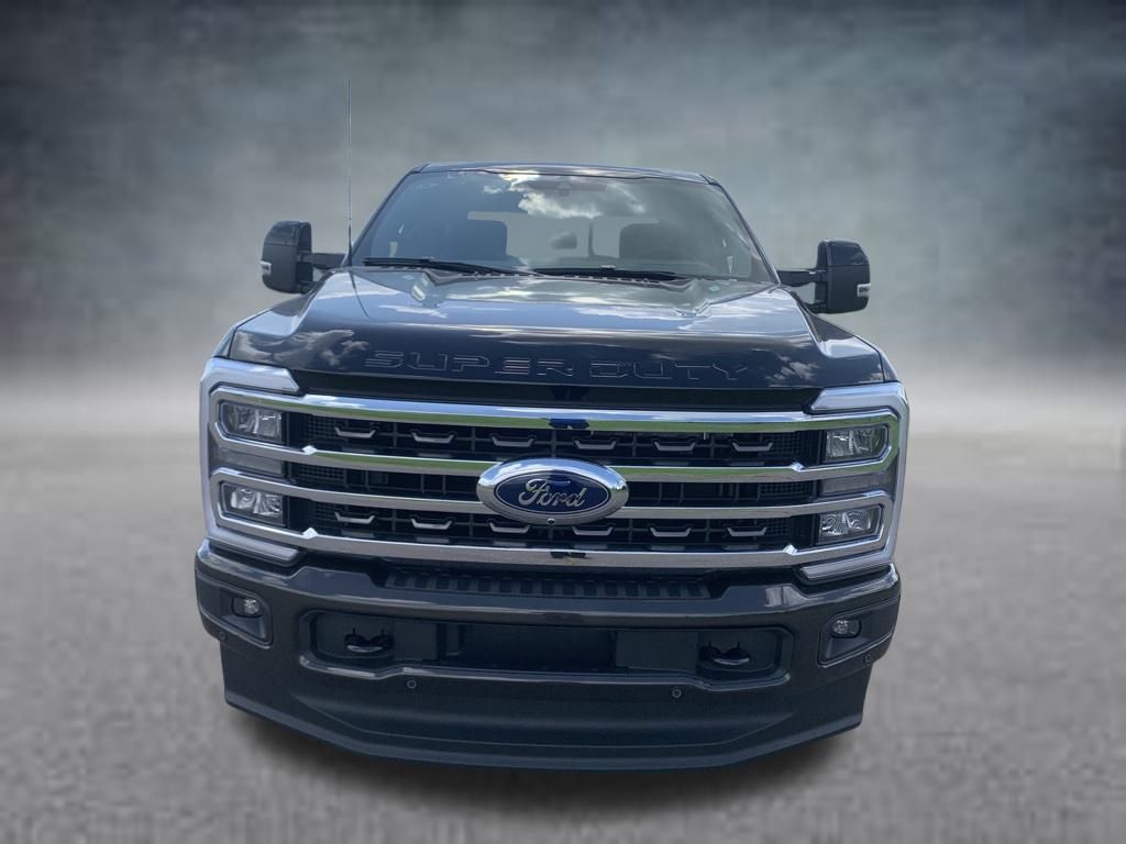 2025 Ford F-250 King Ranch photo 2