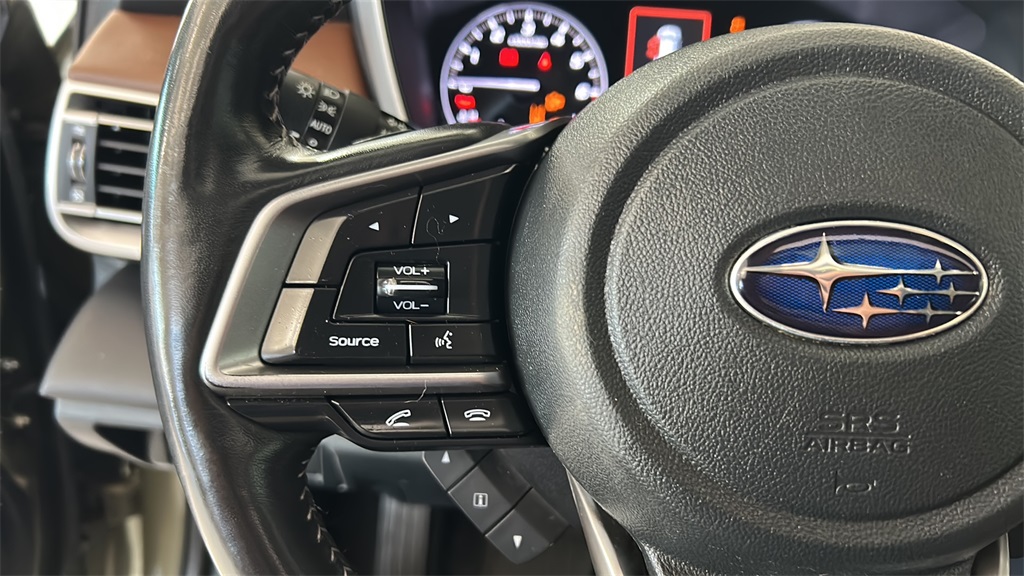 2021 Subaru Outback Touring XT photo 19