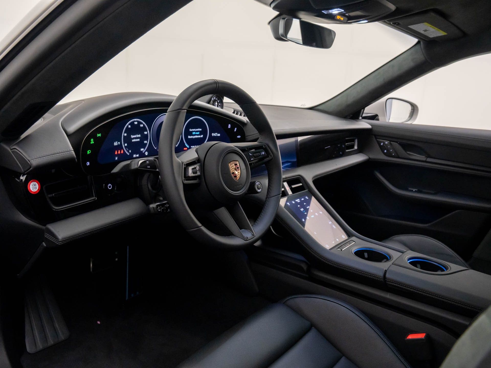 2026 Porsche Taycan GTS photo 3