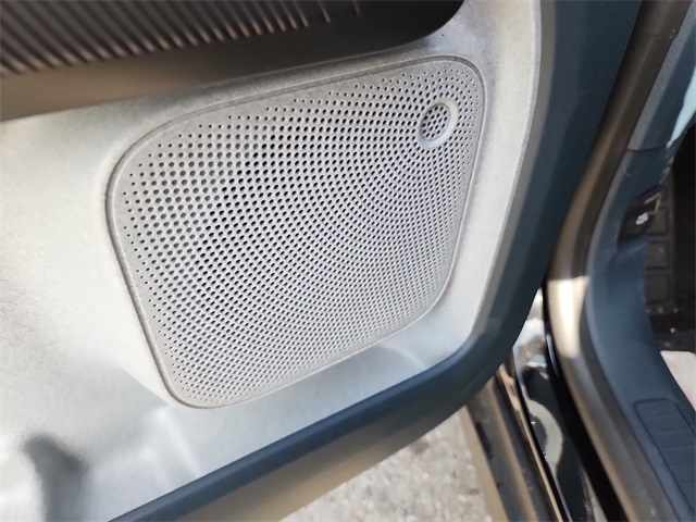 2025 Ford Maverick XLT photo 12