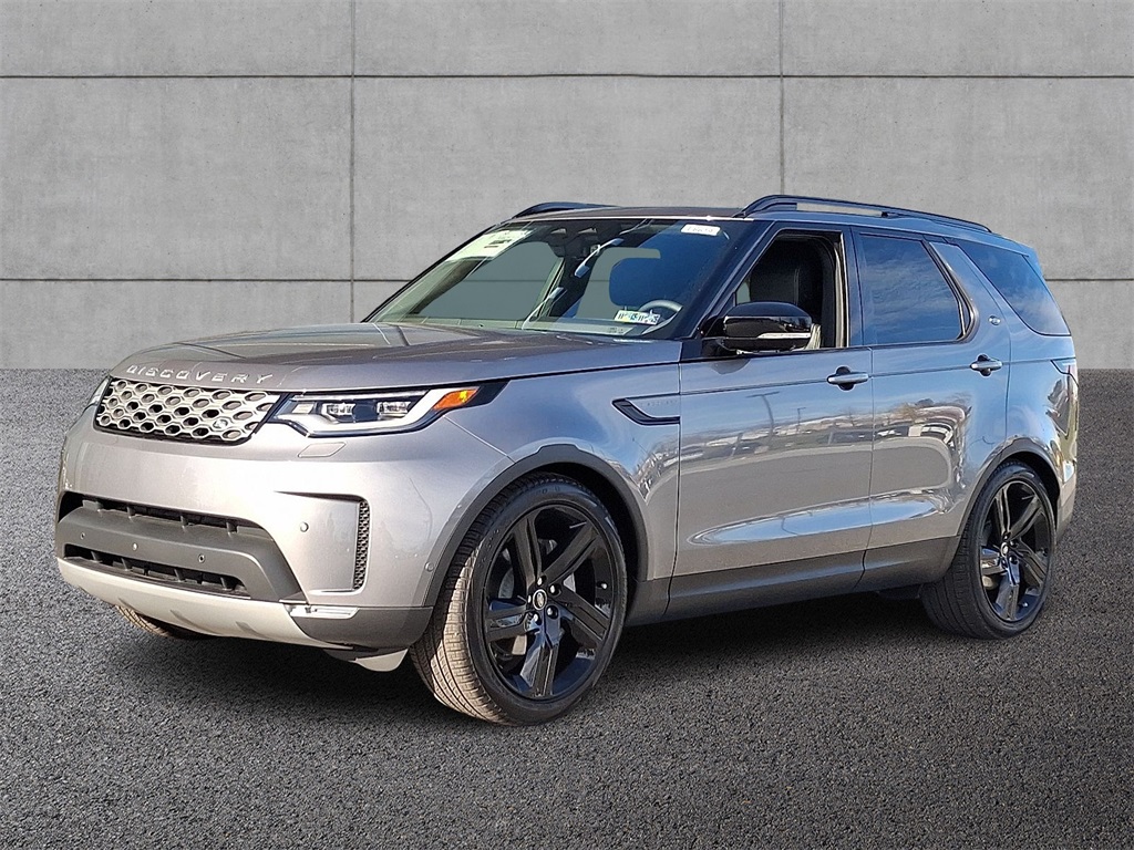 2025 Land Rover Discovery S's photo