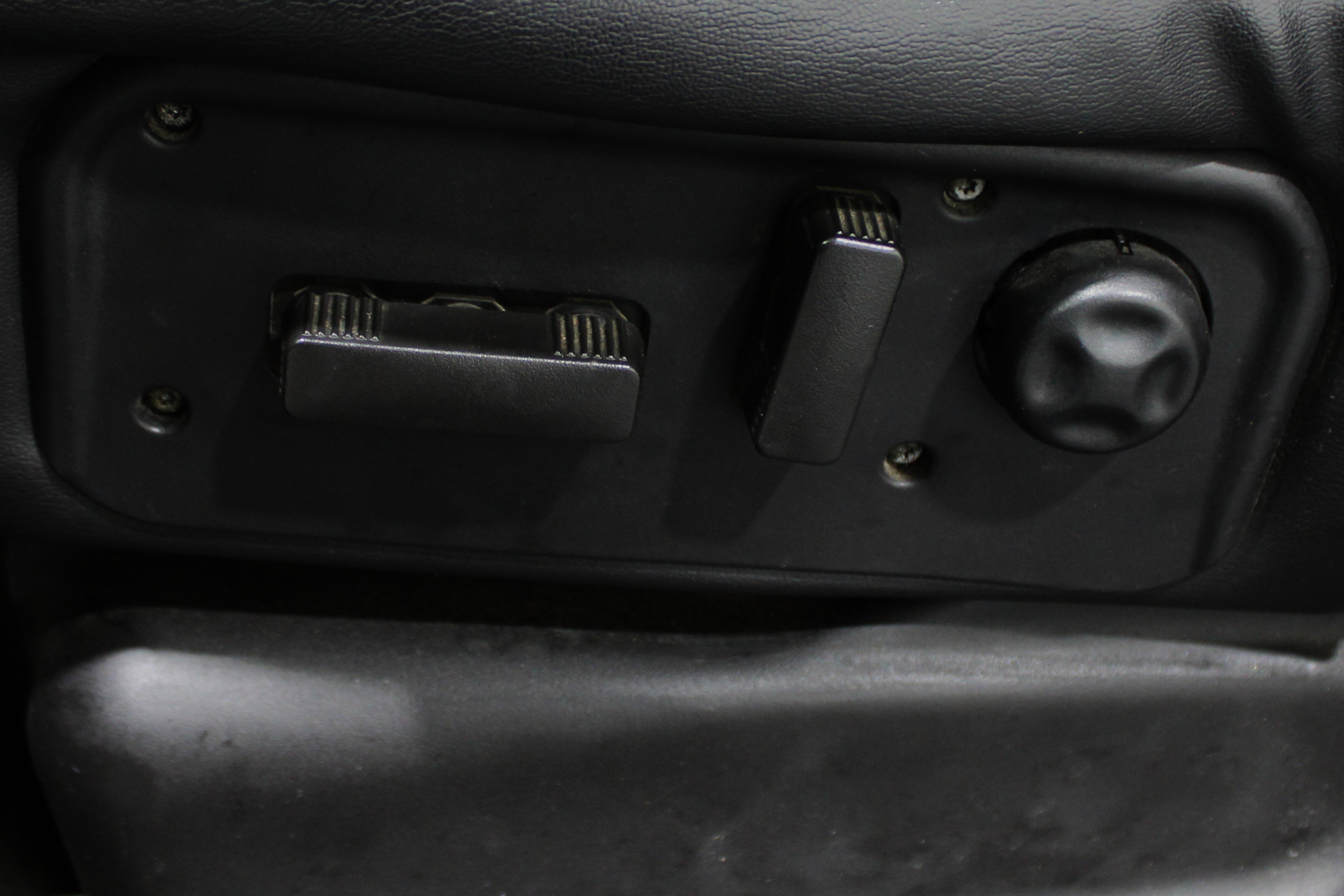 2007 Hummer H2 Base photo 4