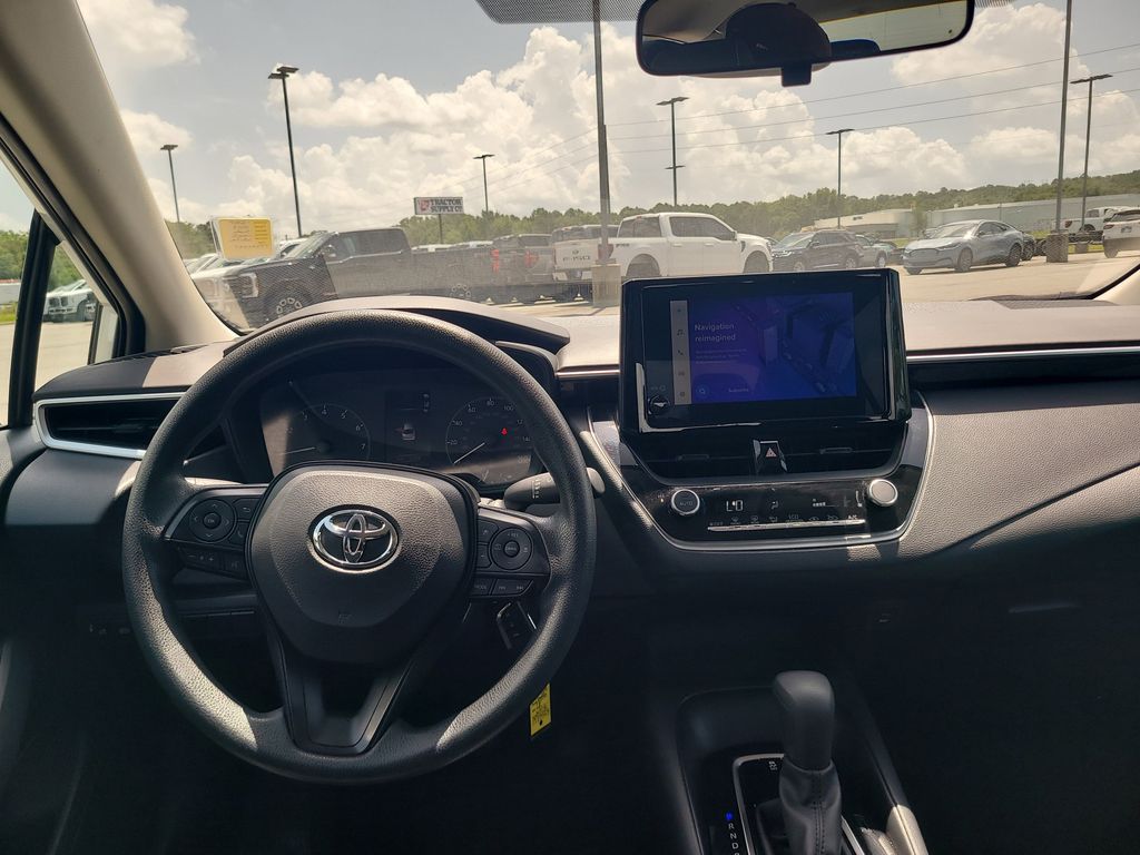 2023 Toyota Corolla LE photo 23