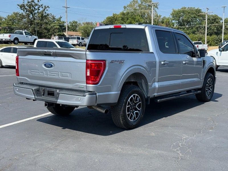 2023 Ford F-150 XLT photo 3
