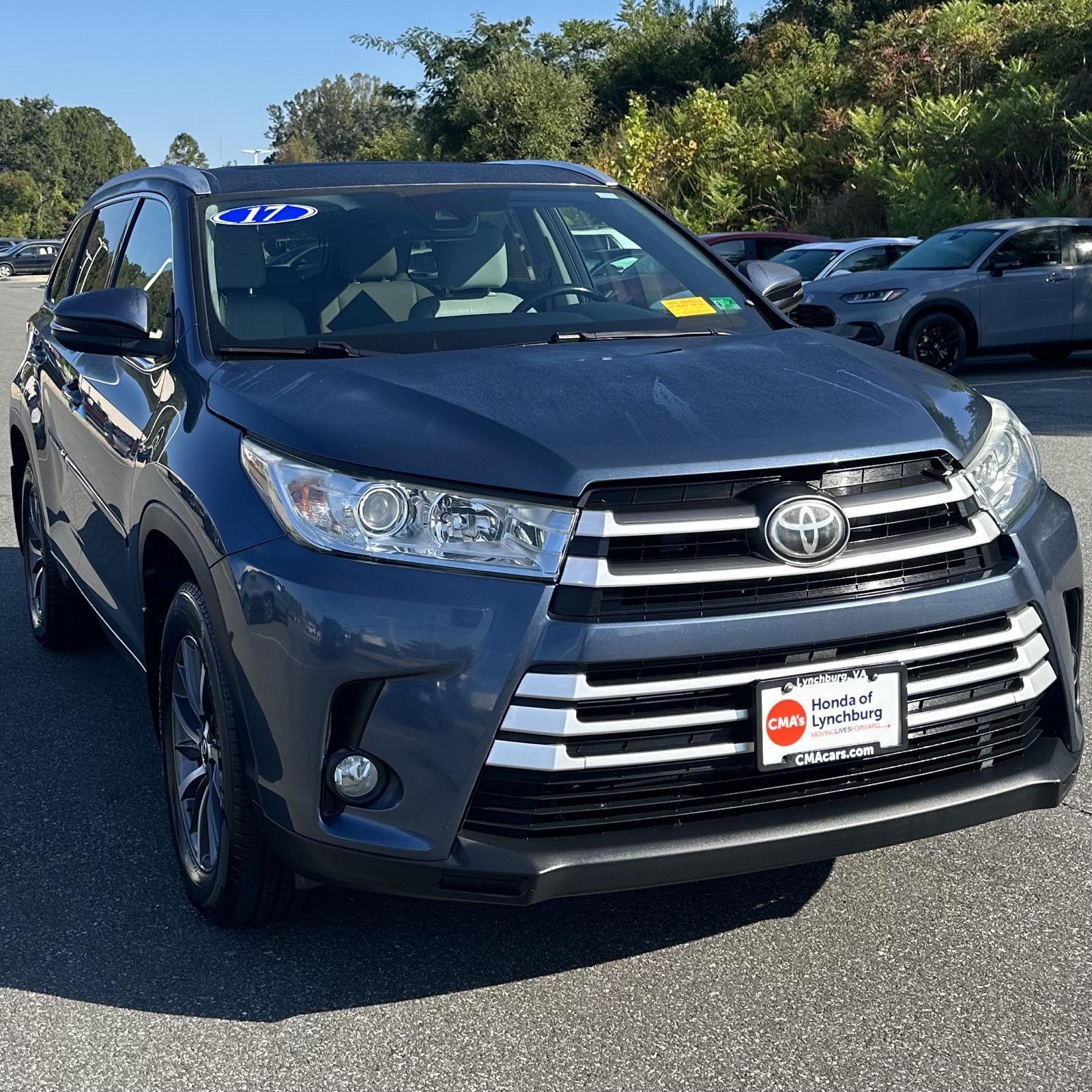 2017 Toyota Highlander XLE photo 6