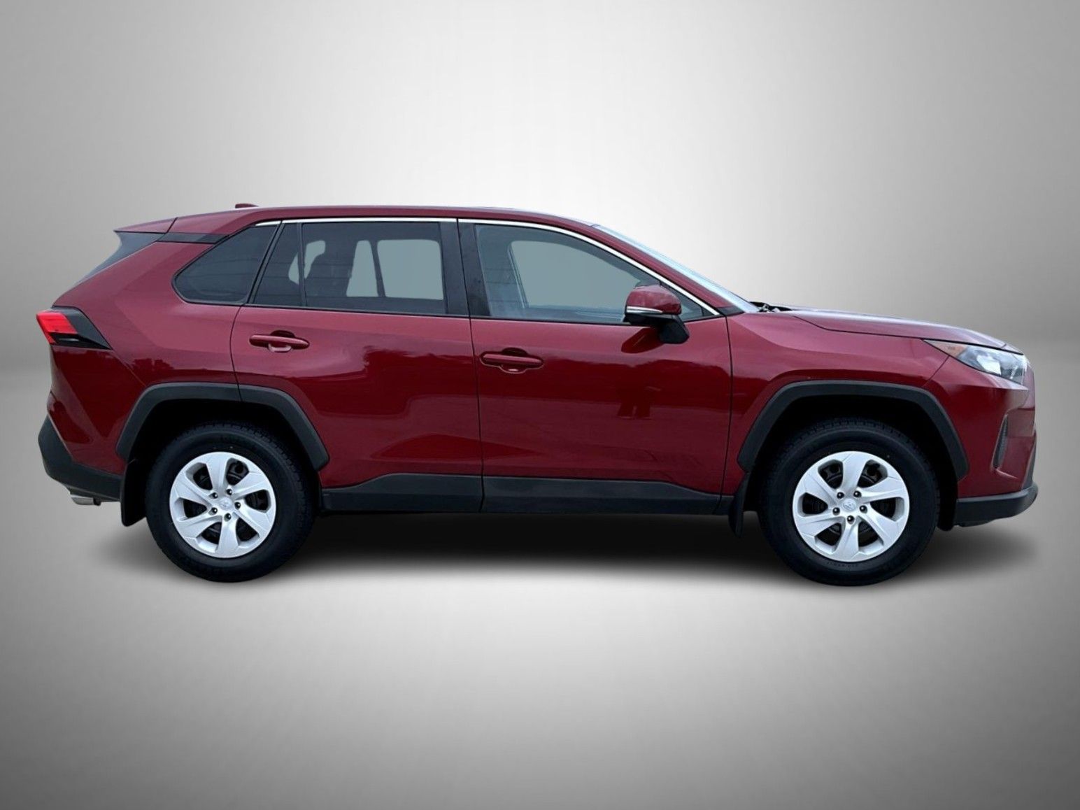 2022 Toyota RAV4 LE photo 4
