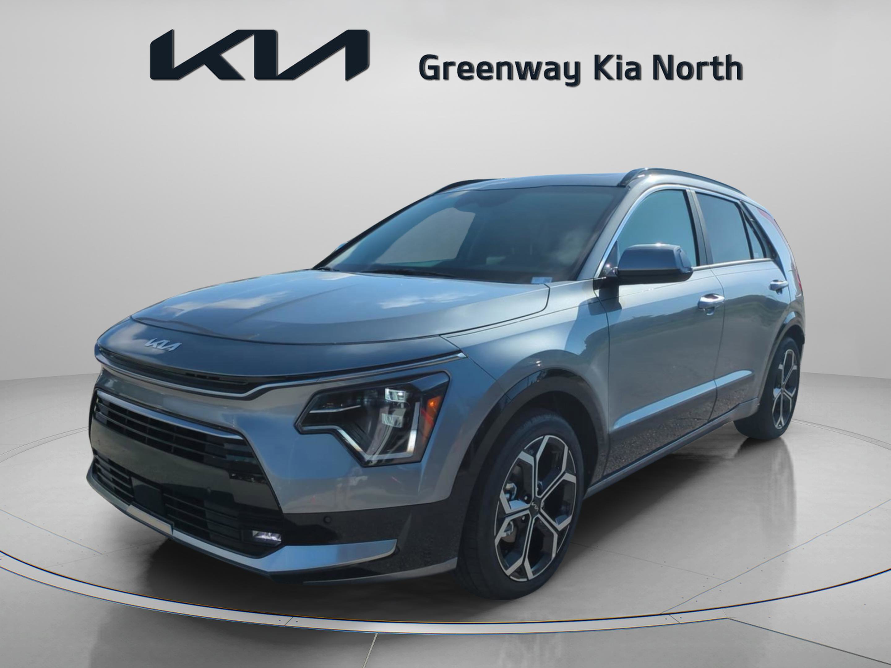 2025 Kia Niro SX Touring photo 3