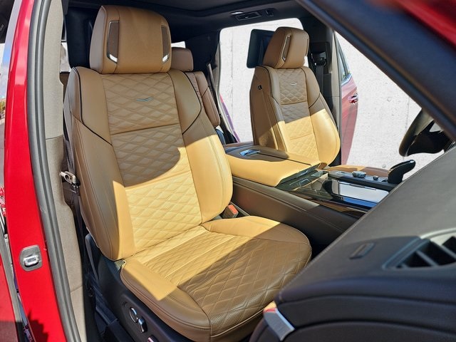 2023 Cadillac Escalade Premium Luxury photo 10