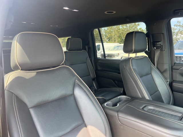 2021 Gmc Yukon XL SLT photo 4