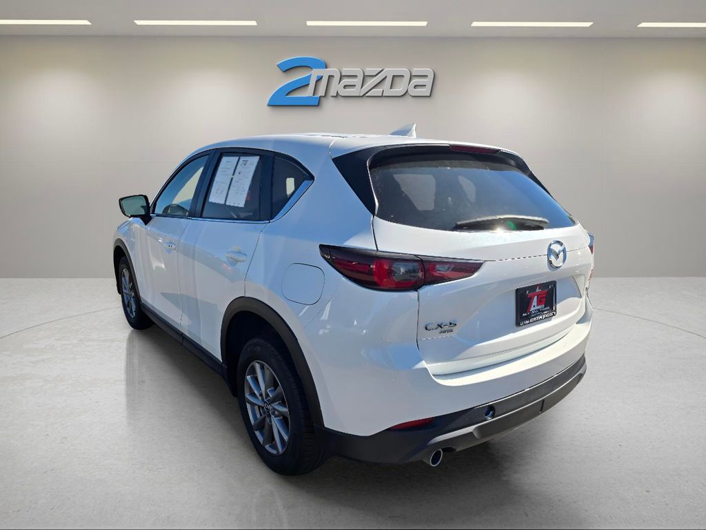2022 Mazda CX-5 2.5 S Preferred photo 3