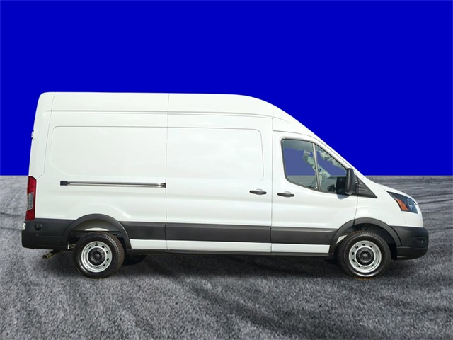 2026 Ford Transit photo 3