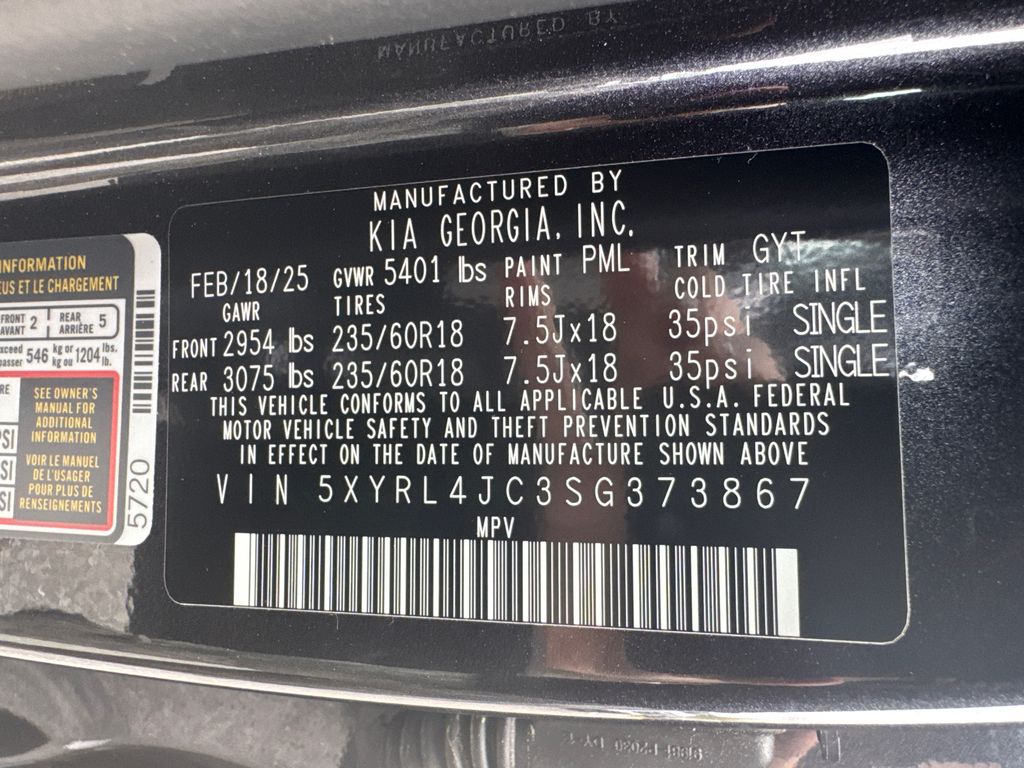 2025 Kia Sorento S photo 29