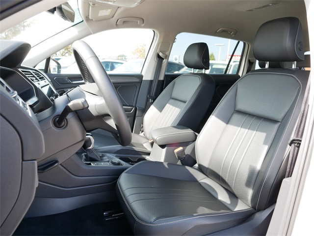 2022 Volkswagen Tiguan SE photo 11