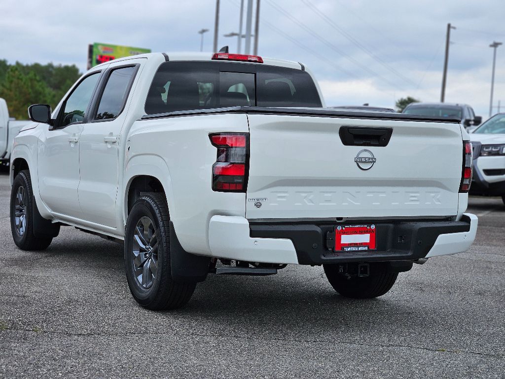2026 Nissan Frontier SV photo 4