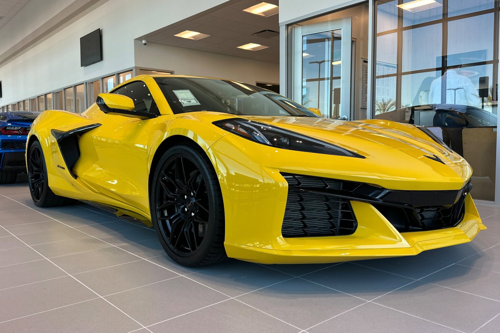 2025 Chevrolet Corvette Z06 1LZ photo 2