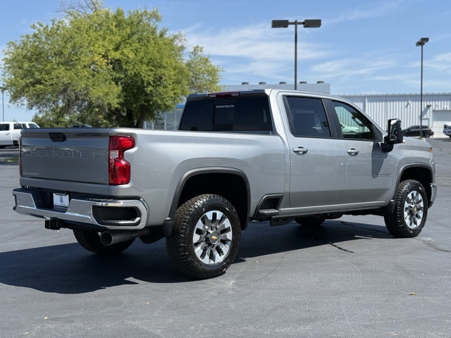 2025 Chevrolet Silverado 2500HD LT photo 6