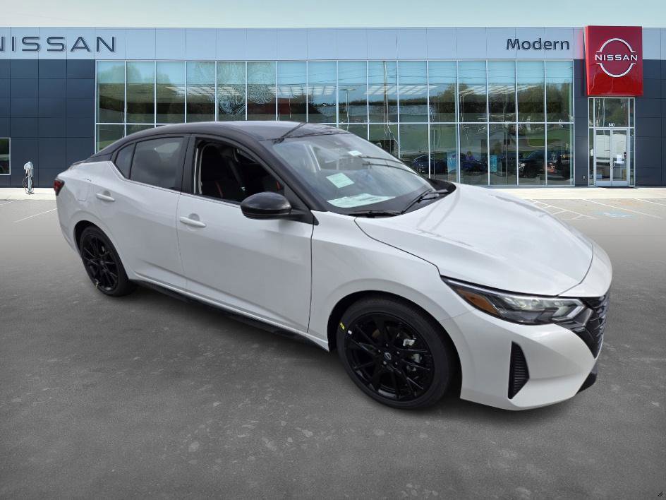 2025 Nissan Sentra SR Midnight Edition photo 3
