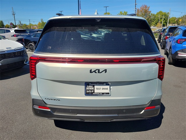 2026 Kia Carnival SX Prestige photo 4