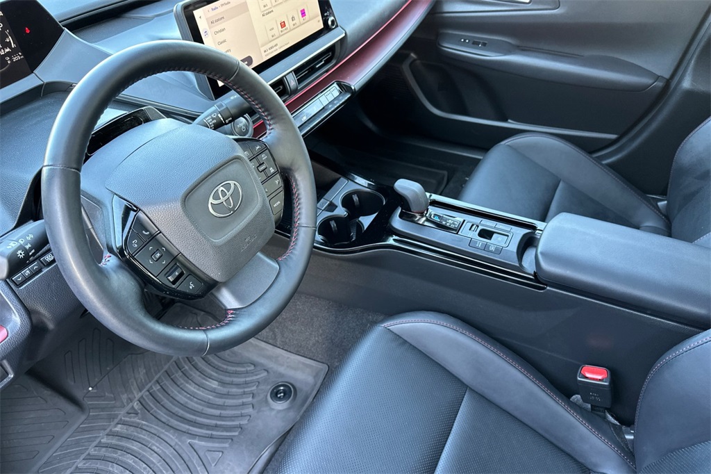 2023 Toyota Prius Prime XSE Premium photo 11