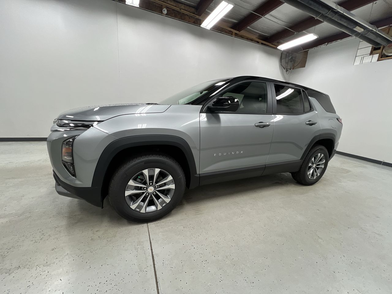 2026 Chevrolet Equinox LT photo 4
