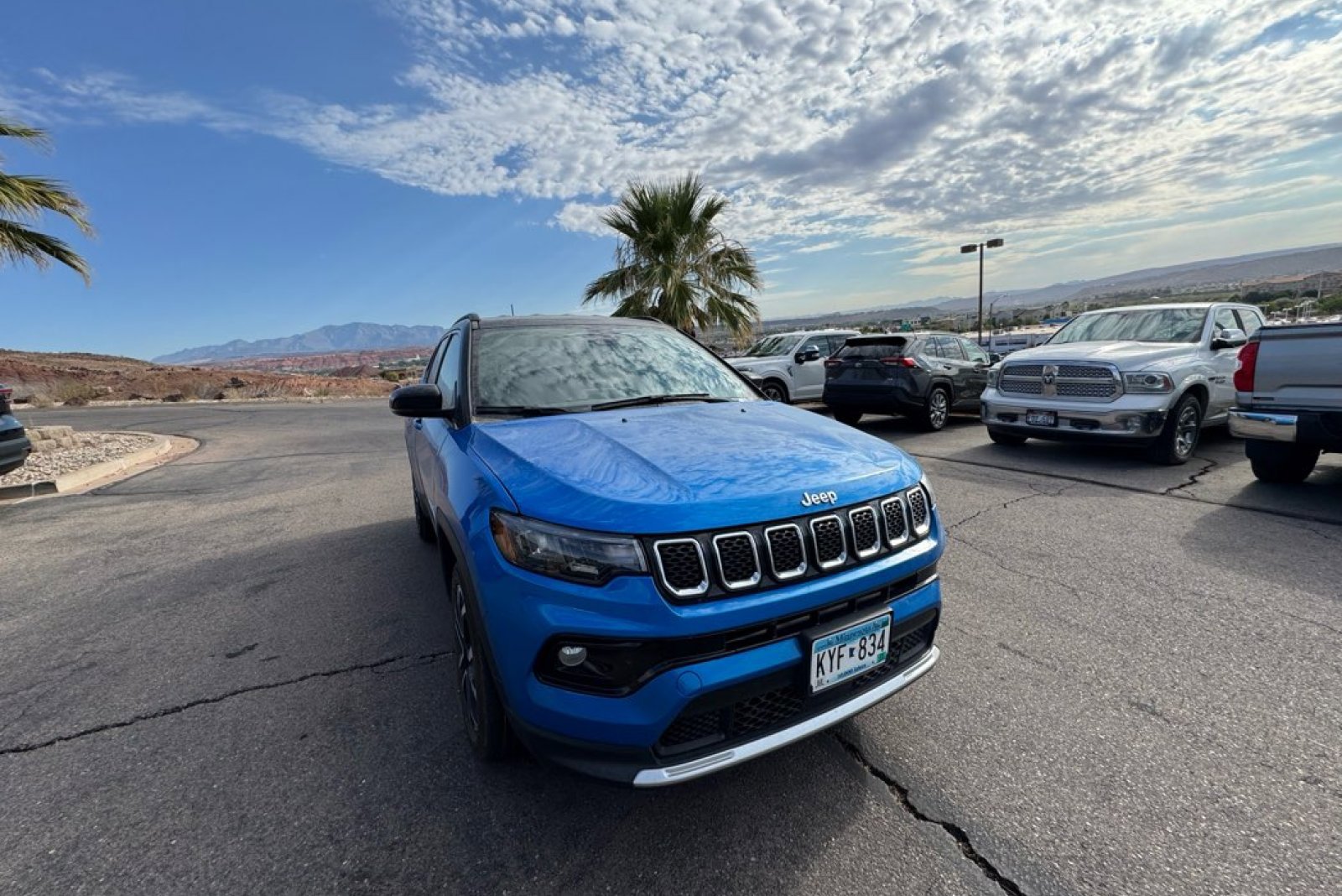 2023 Jeep Compass Limited photo 6