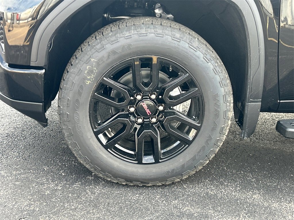 2026 GMC SIERRA - Image 10