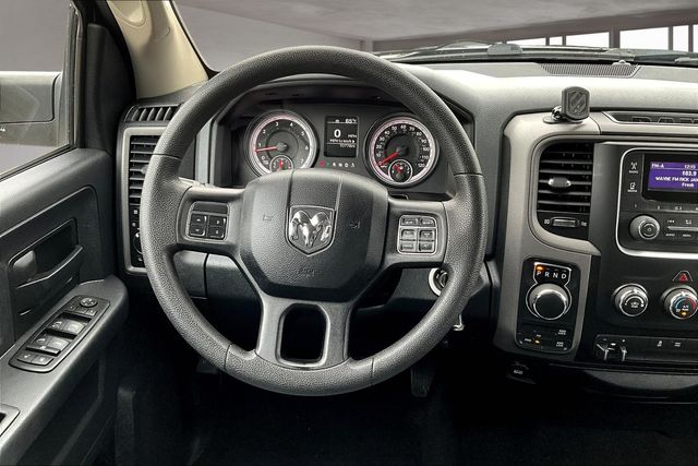 2015 Ram 1500 Tradesman photo 4