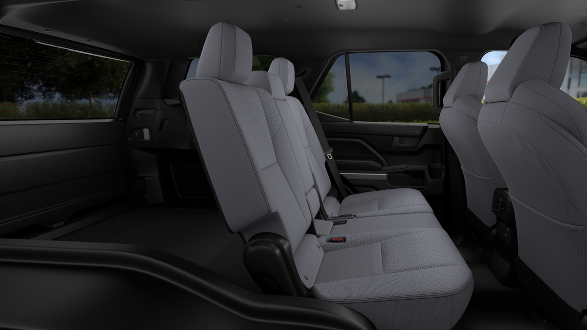 2025 Toyota 4Runner SR5 photo 14