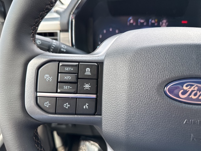 2025 Ford F-150 Lariat photo 27