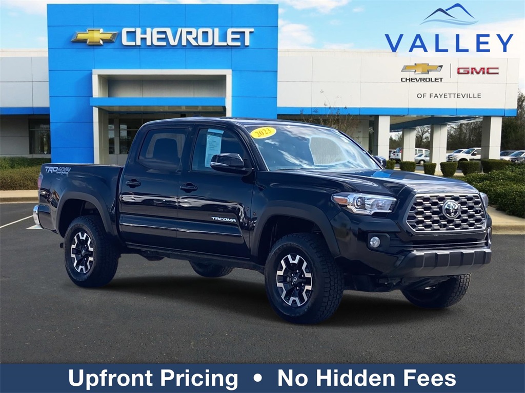 2023 Toyota Tacoma TRD Sport's photo