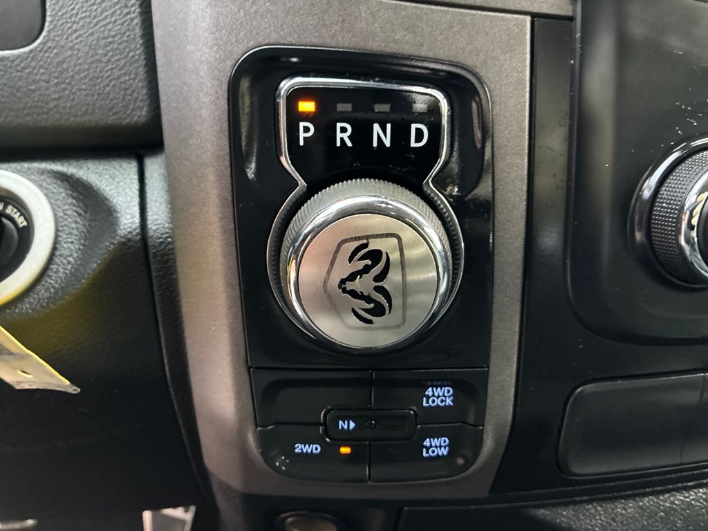 2016 Ram 1500 Express photo 21