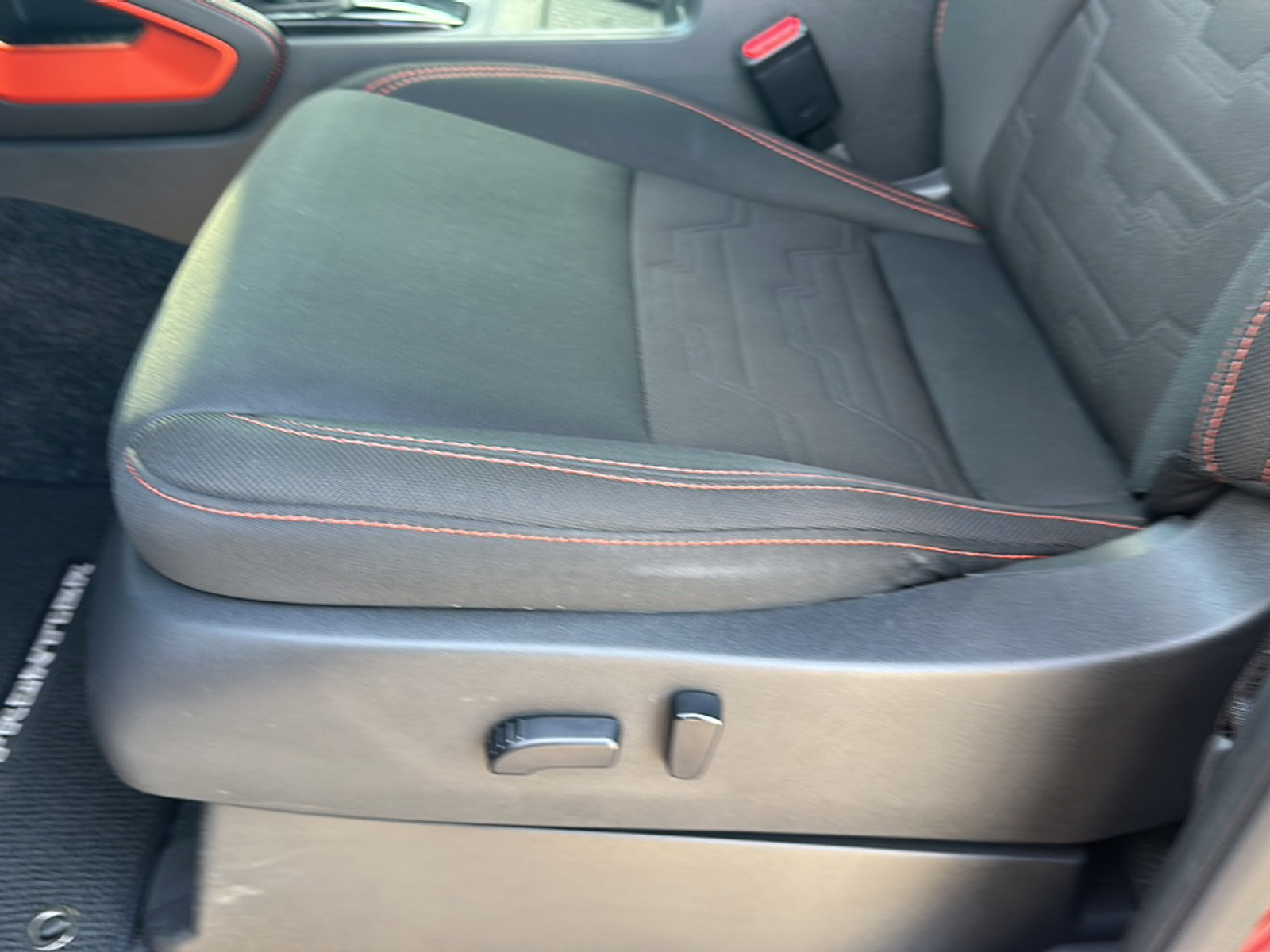 2022 Nissan Frontier PRO-X photo 4