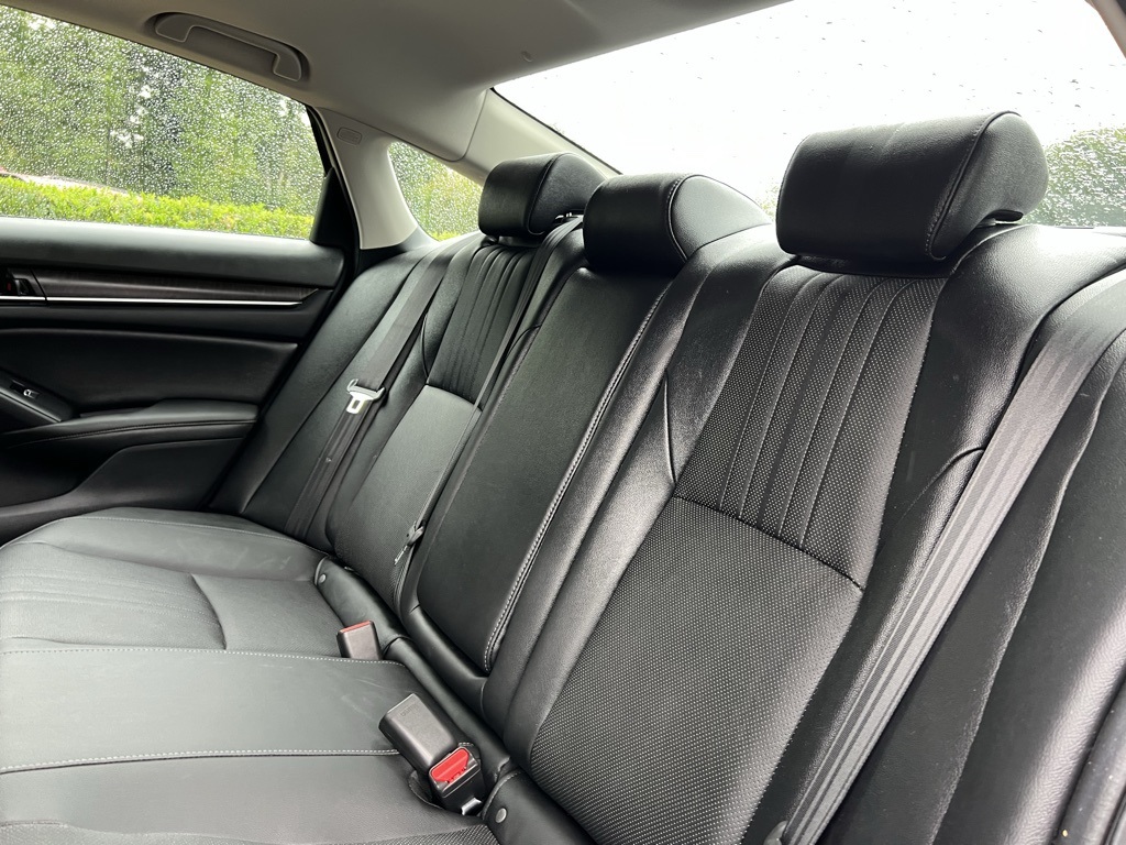 2019 Honda Accord Hybrid EX-L photo 26