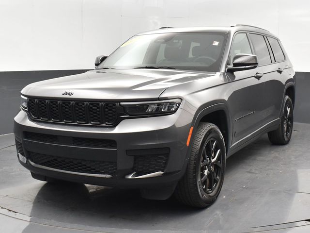 2024 Jeep Grand Cherokee Altitude photo 11