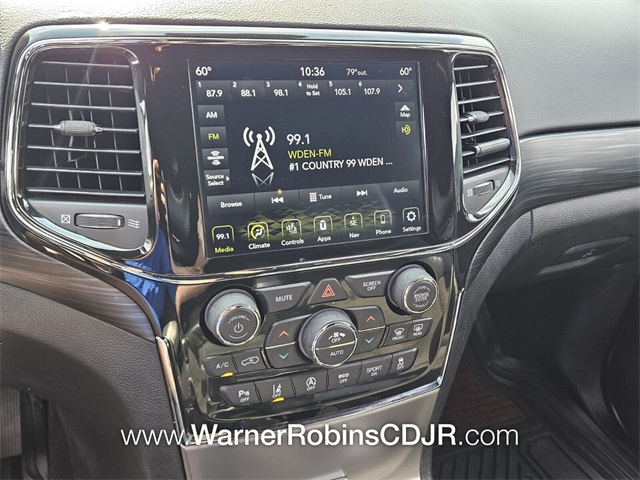 2020 Jeep Grand Cherokee Altitude photo 18