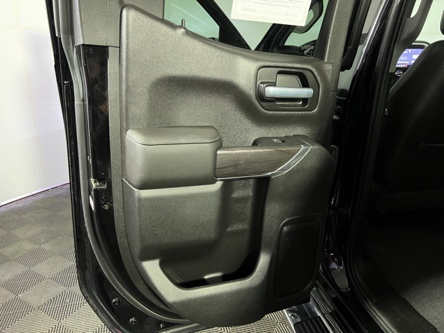 2019 Chevrolet Silverado 1500 LTZ photo 24