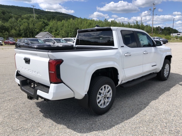 2025 Toyota Tacoma SR5 Double Cab photo 3