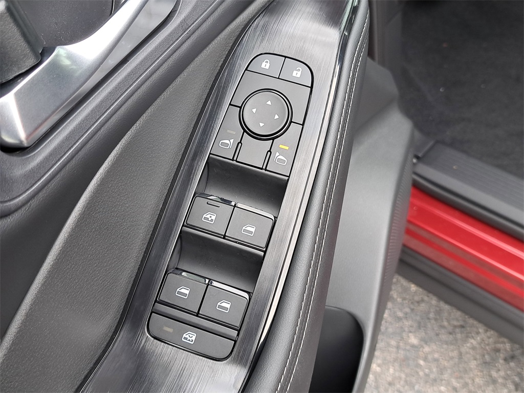 2026 Nissan Rogue SV photo 22