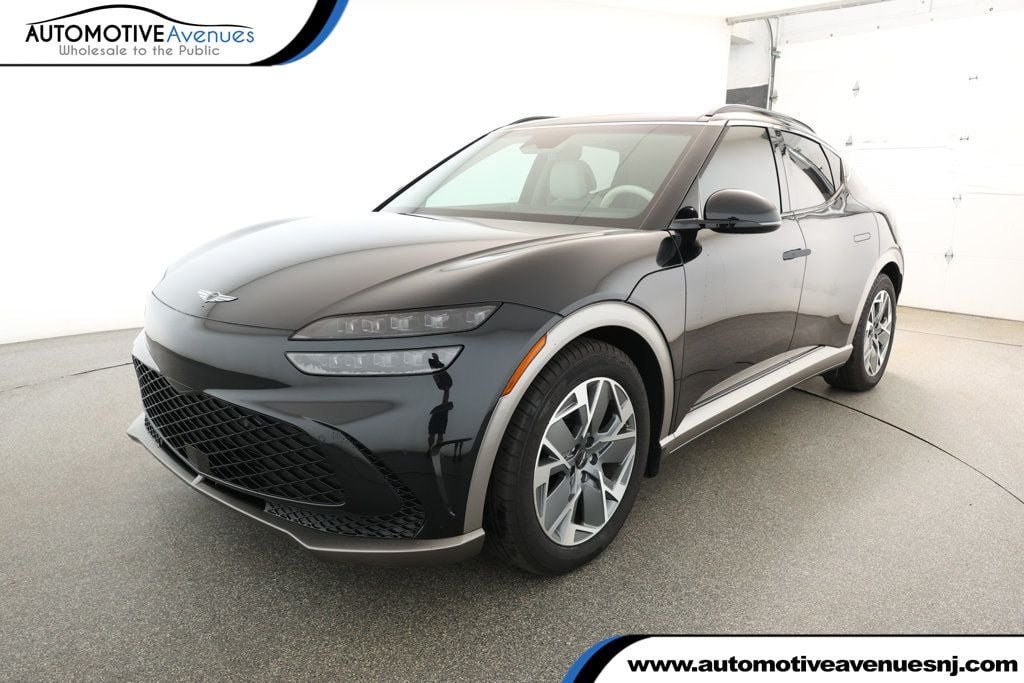 2024 GENESIS GV60 Standard