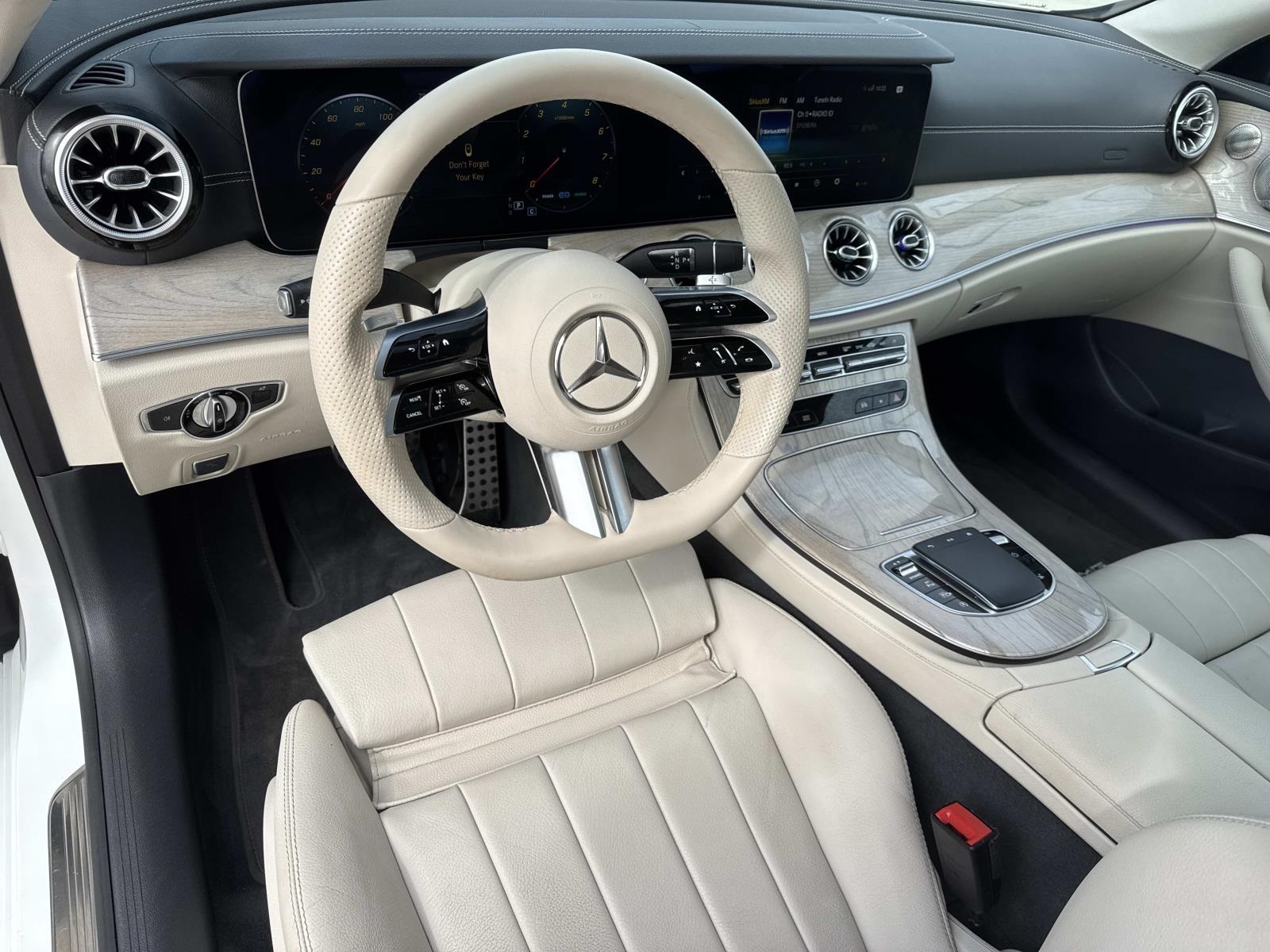 2022 Mercedes Benz E 450 photo 16