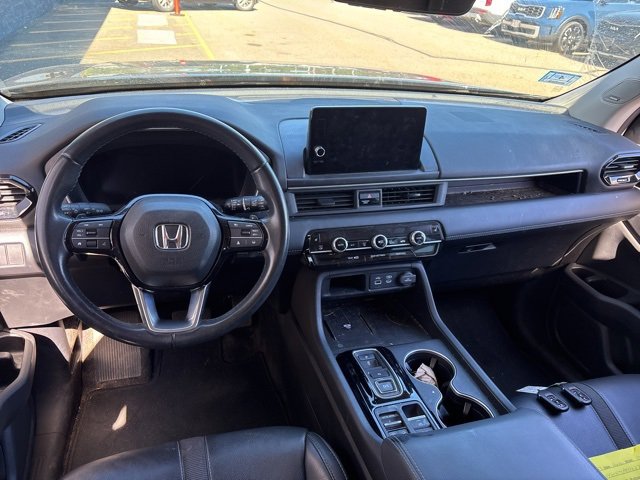2023 Honda Pilot Touring photo 8