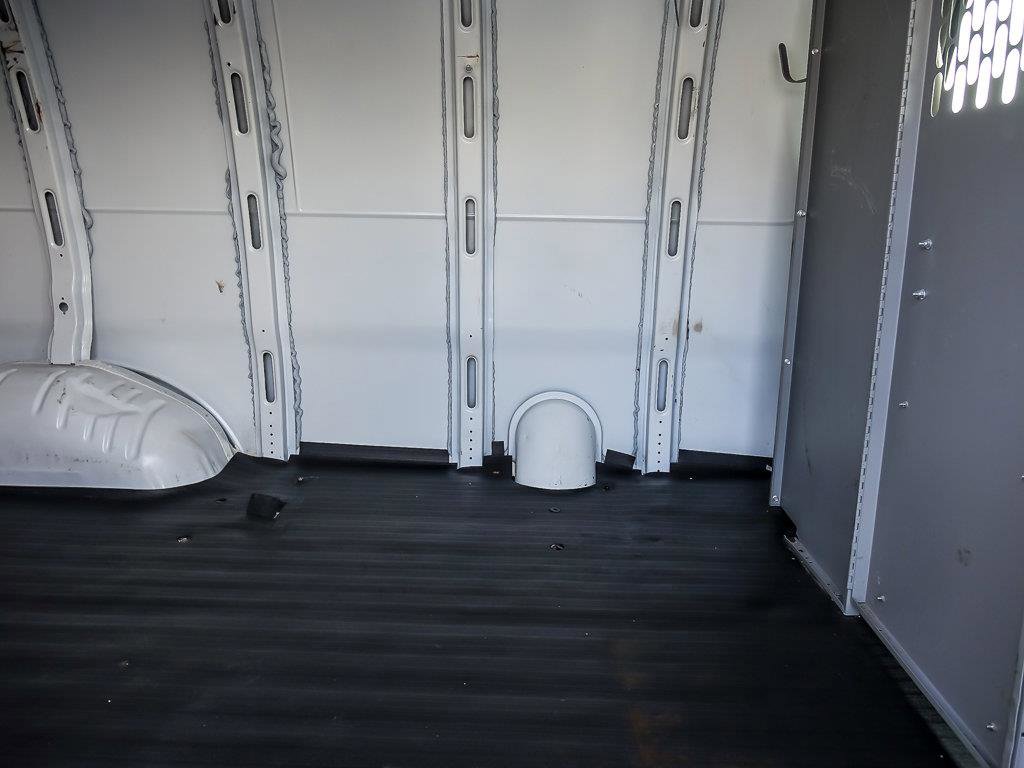 2018 CHEVROLET EXPRESS - Image 25