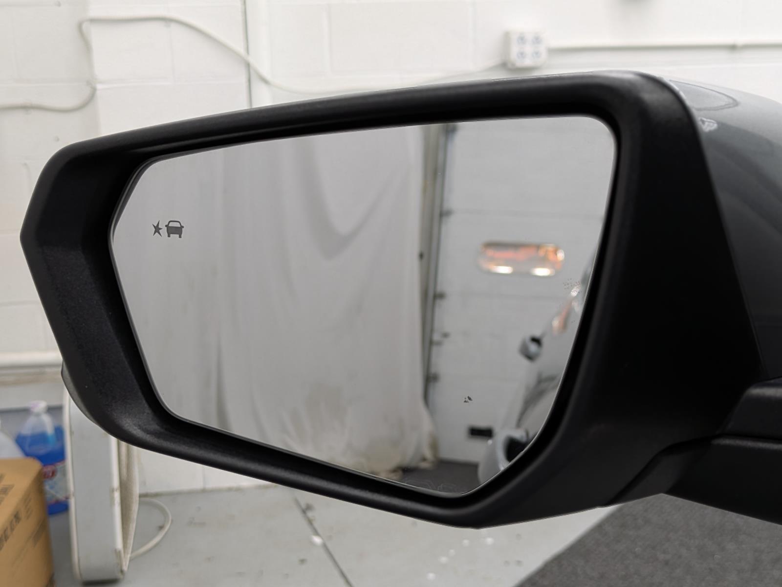 2024 Chevrolet Equinox LT photo 12