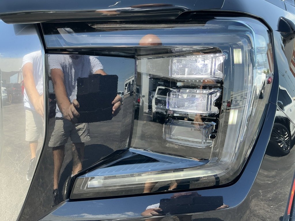 2023 Gmc Yukon Denali photo 10