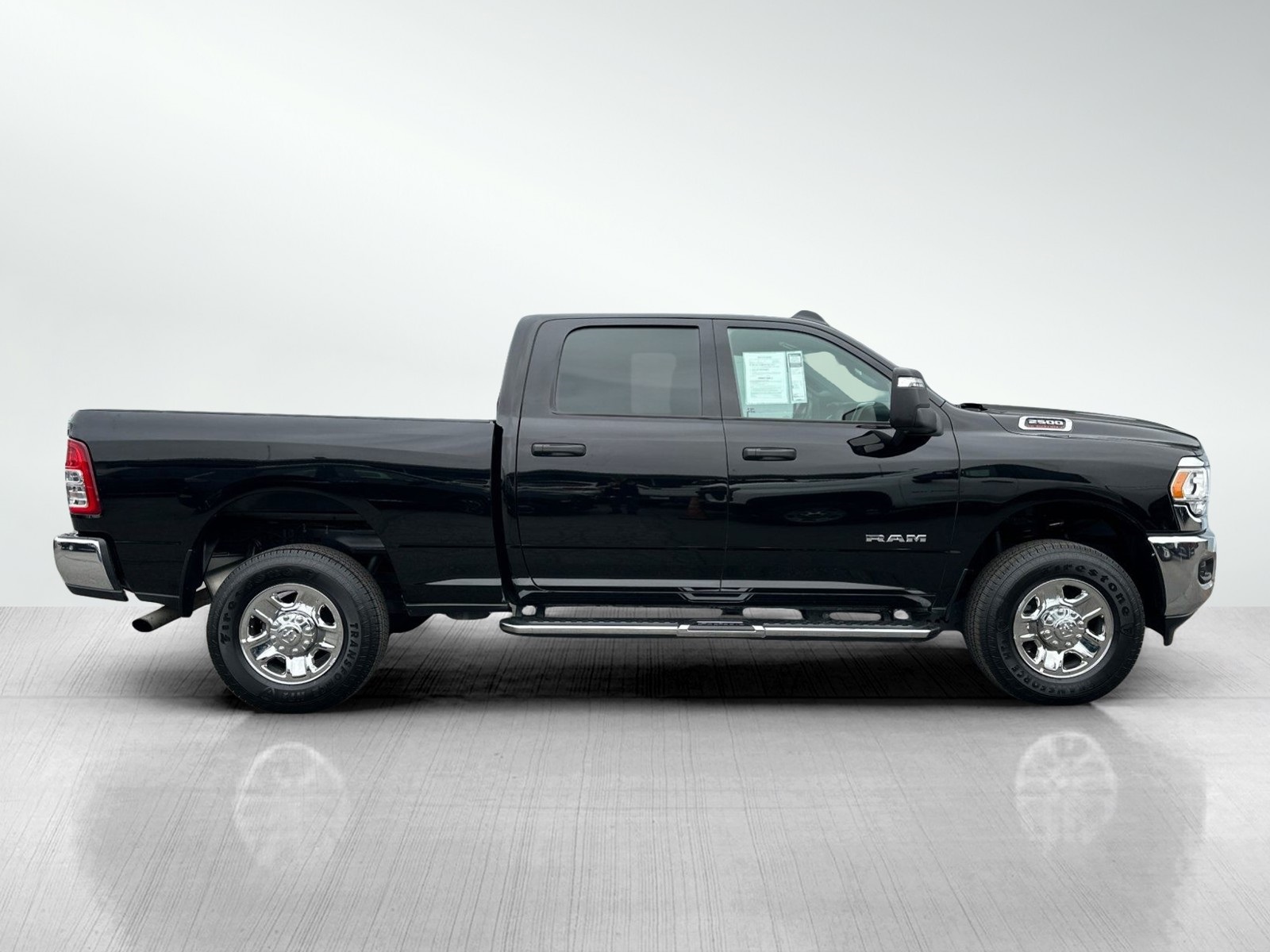 2024 Ram 2500 Big Horn photo 3