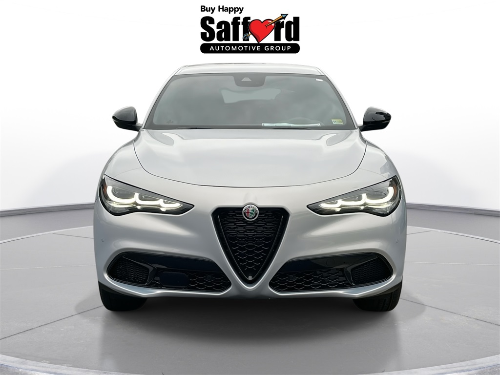 2025 Alfa Romeo Stelvio Sprint Base photo 12